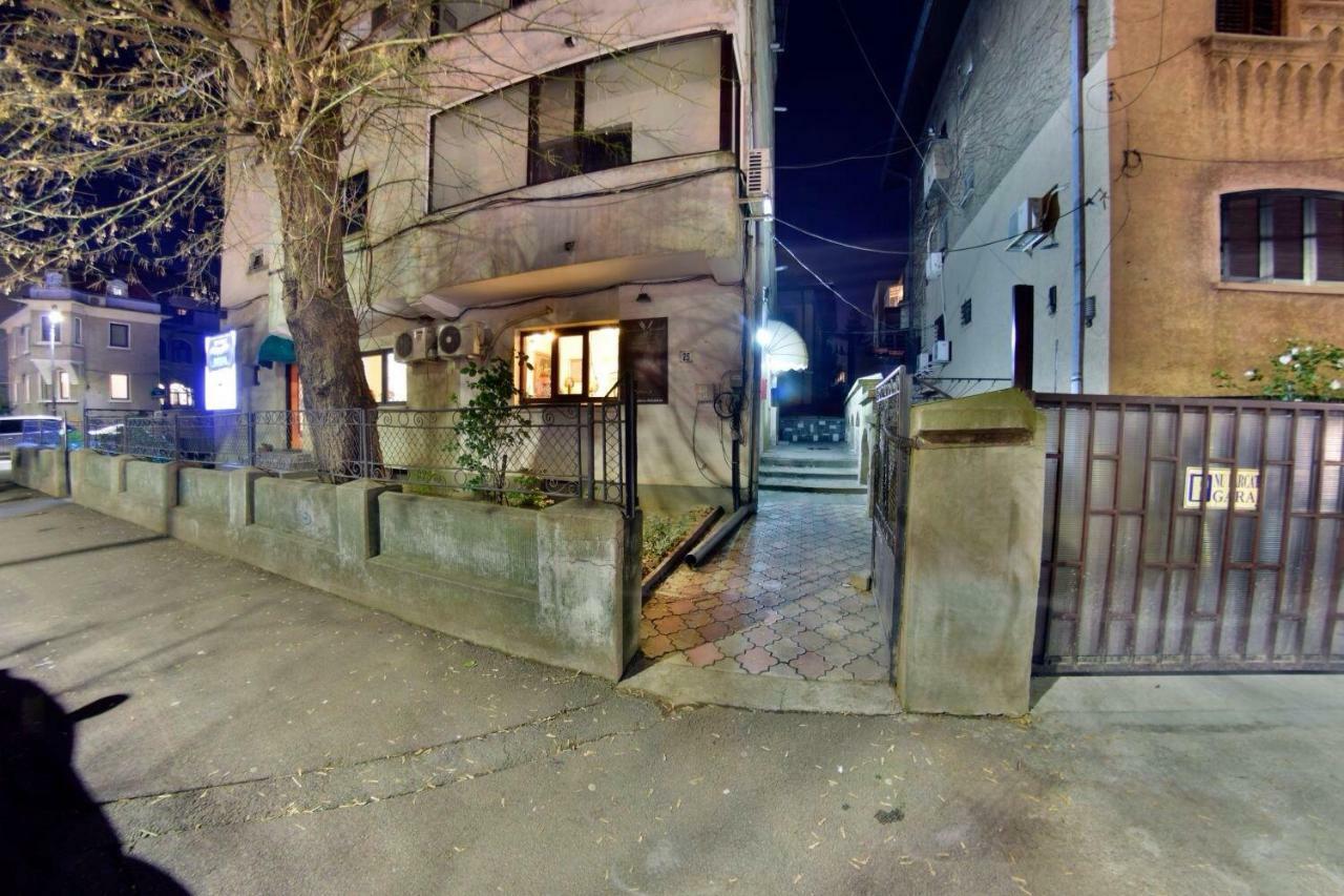 Nicole'S Apartment Bucharest Luaran gambar